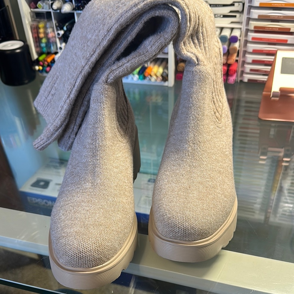 Vivaia Tan Cozy Ankle Booties with Knit Texture